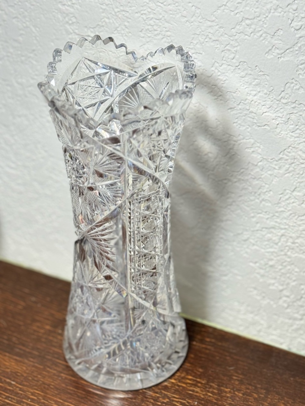 Antique American Brilliant Period Cut Glass Corset Vase 10” Tall Crystal - Picture 4 of 9